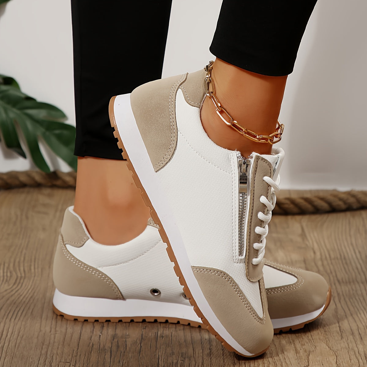 Alessia - Coastal Comfort Sneaker