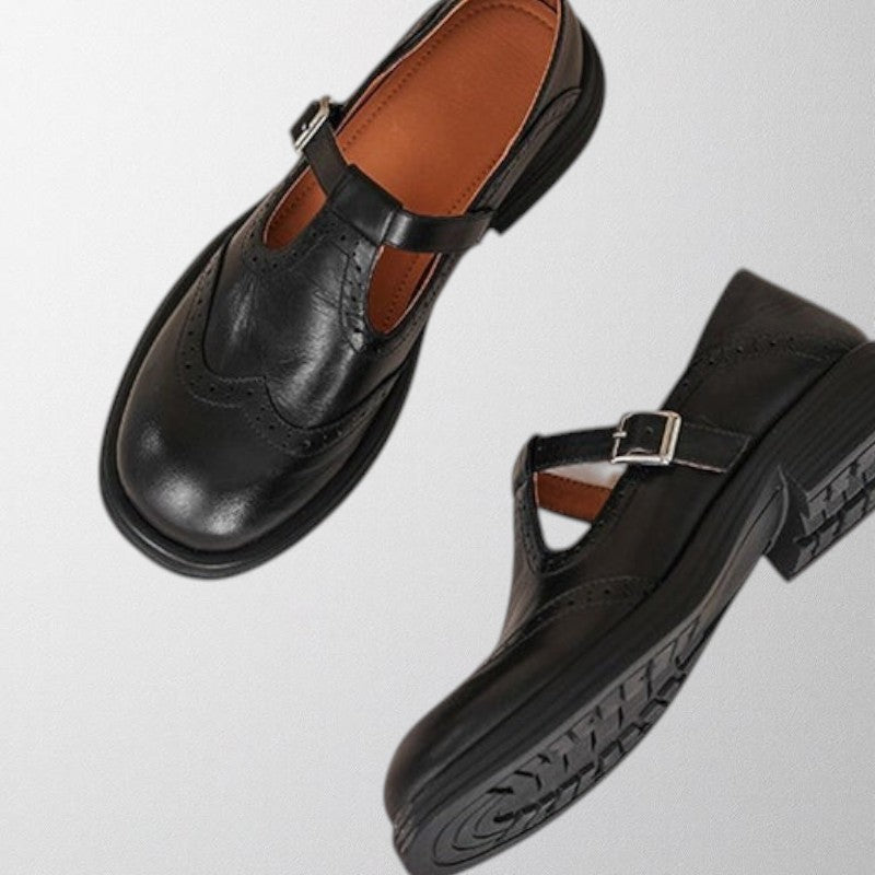 Hazel - Retro Charm Flats