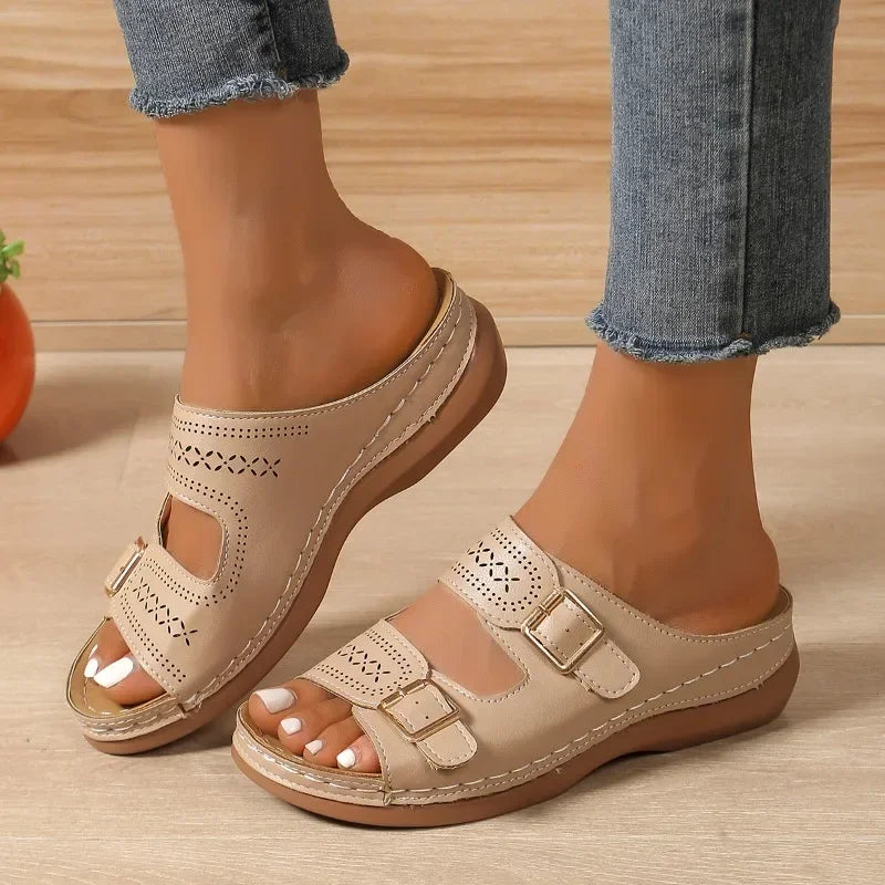 Nella - Classic Charm Sandals
