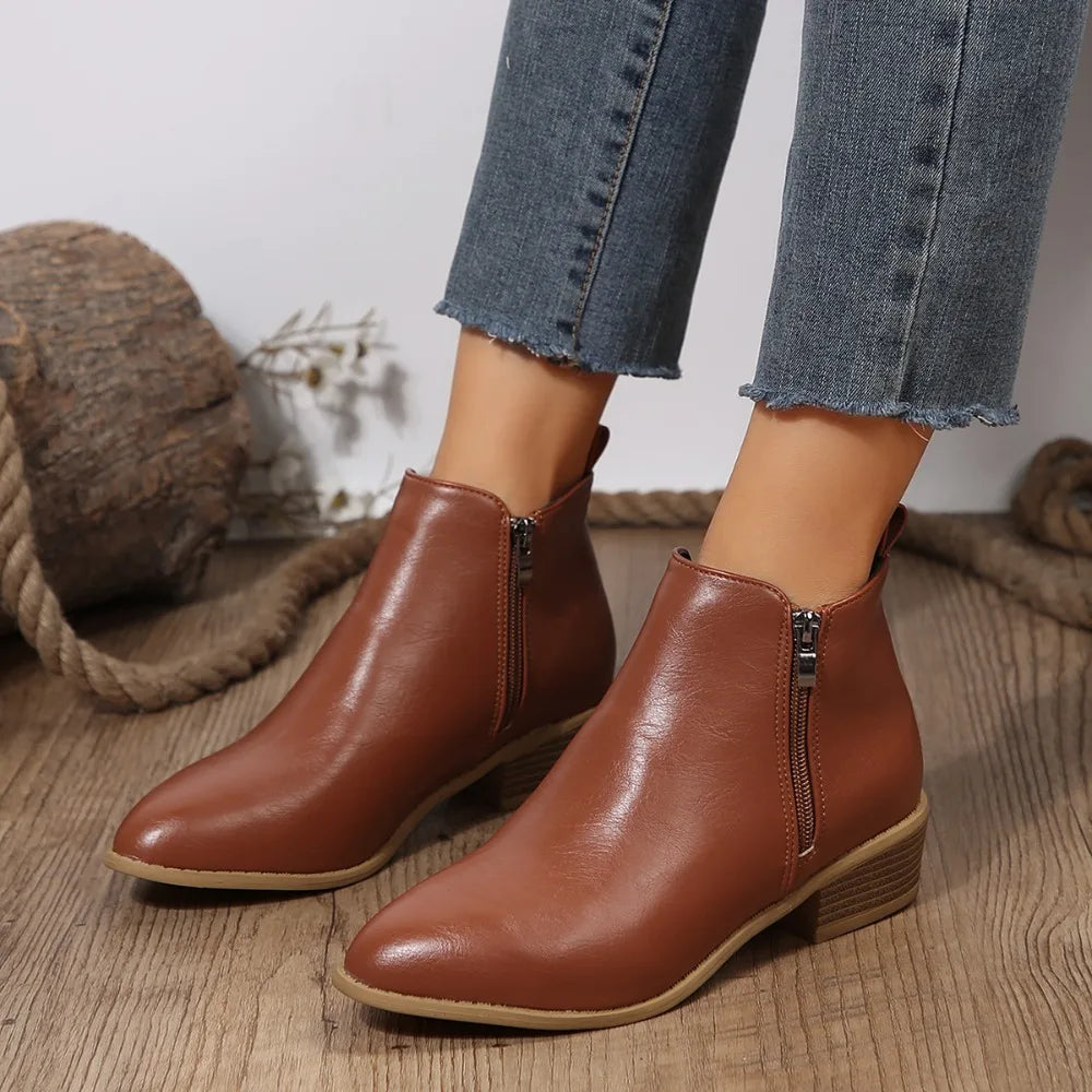 Jeanne - Casual Ankle Boots