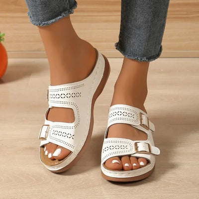Nella - Classic Charm Sandals