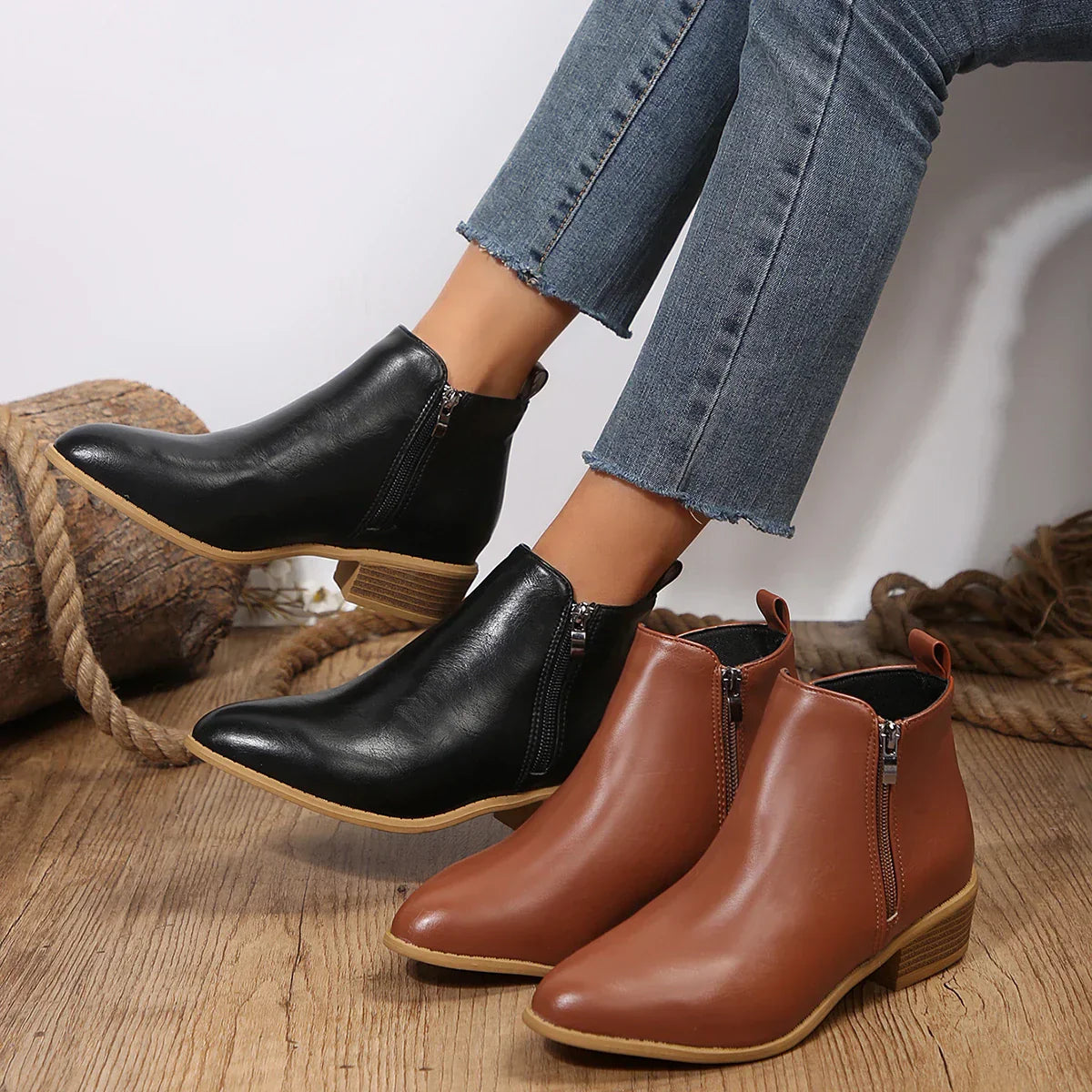 Jeanne - Casual Ankle Boots